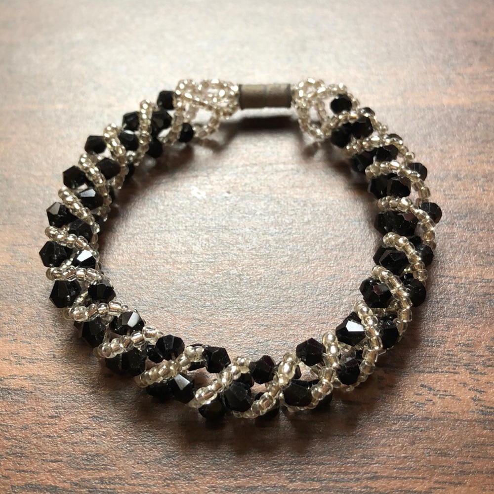 Black Beaded Magnetic Bracelet